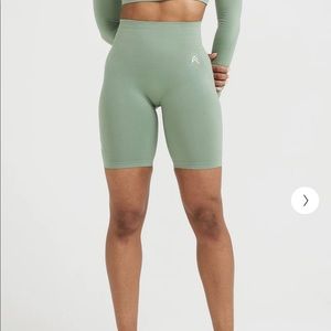 Oner Active Effortless Cycling Shorts - Sage